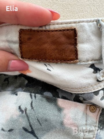 Дамски панталон Zara, снимка 3 - Дънки - 38811720
