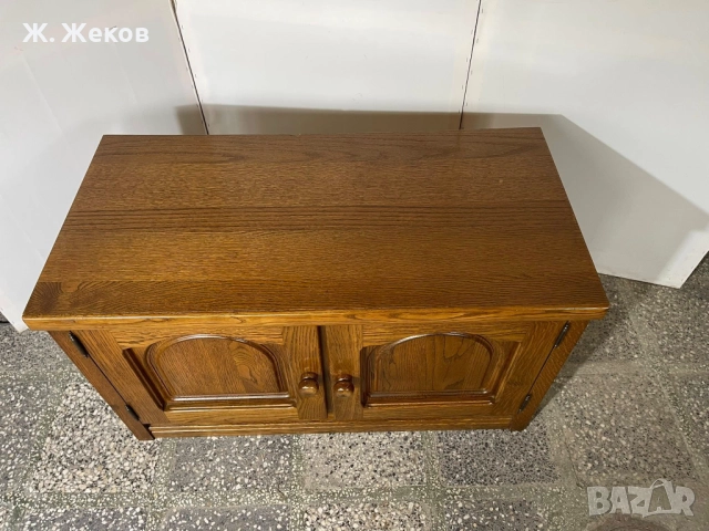 Масивен шкаф, снимка 2 - Шкафове - 52832691