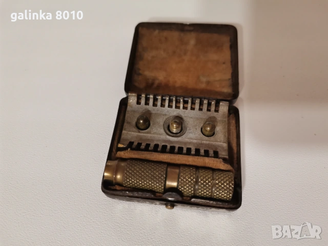 Стара самобръсначка, снимка 4 - Антикварни и старинни предмети - 53134163