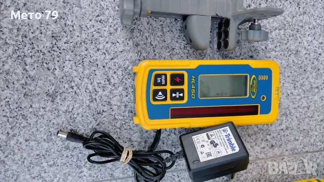 Ротационен лазерен нивелир SPECTRA LL300N, снимка 9 - Други инструменти - 55970691