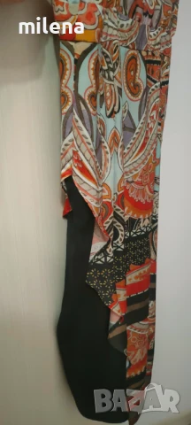 Елегантна многоцветна рокля в размер М, снимка 2 - Рокли - 51276687
