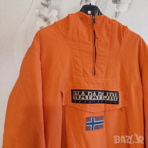 яке Napapijri Skidoo Taped Seams Bomber размер М- Л анорак оранжев цвят , снимка 2 - Якета - 48335901