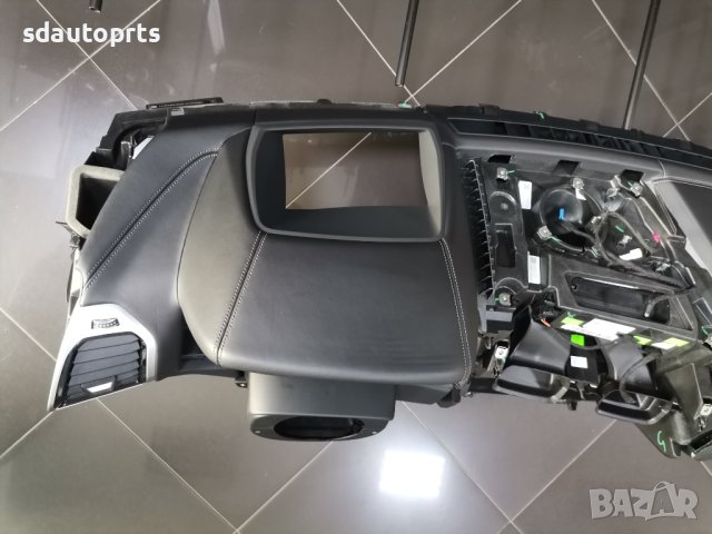 Арматурно Табло BMW 8 G14 G15 G16 Черна Гладка Merino Кожа HUD БМВ - A50, снимка 5 - Части - 41333936