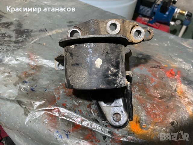 Тампон за двигател десен горен за Нисан х-трейл T30., снимка 4 - Части - 41663456