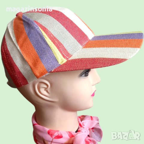Страхотни многоцветни дамски шапки с козирка, снимка 8 - Шапки - 41594318