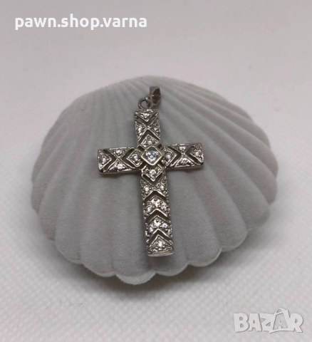 Сребърен кръст с фианити – 925 проба, маркиран