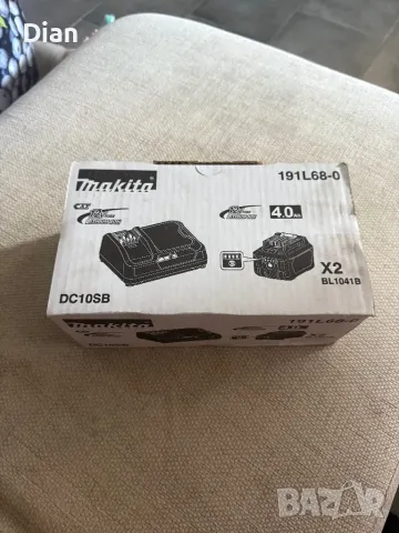 Makita 191L68-0 комплект: 2 батерии + зарядно (12V / 4.0Ah)
