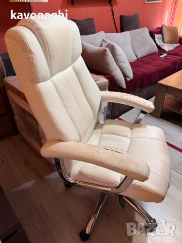 Продавам: Президентски офис стол - бяла кожа