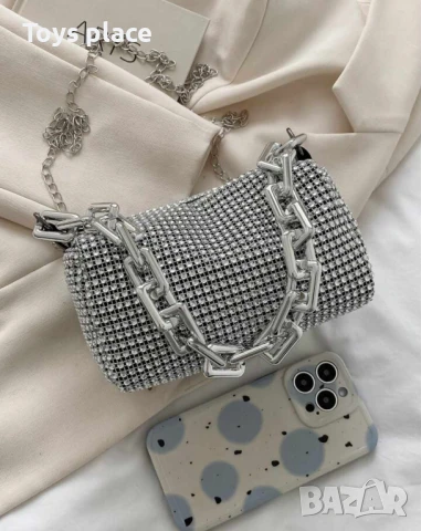 Нова бляскава чанта, чанта модел 2025, снимка 3 - Чанти - 50702279