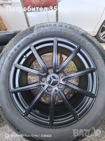 Оригинални джанти с гуми за Мерцедес 18" със зимни гуми 215/60/18, снимка 5 - Гуми и джанти - 52897760