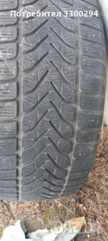 Зимни гуми, снимка 3 - Гуми и джанти - 42627215