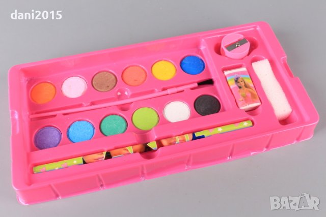 ✨Детски рисувателен комплект в триетажно куфарче Barbiе, снимка 5 - Рисуване и оцветяване - 38607542