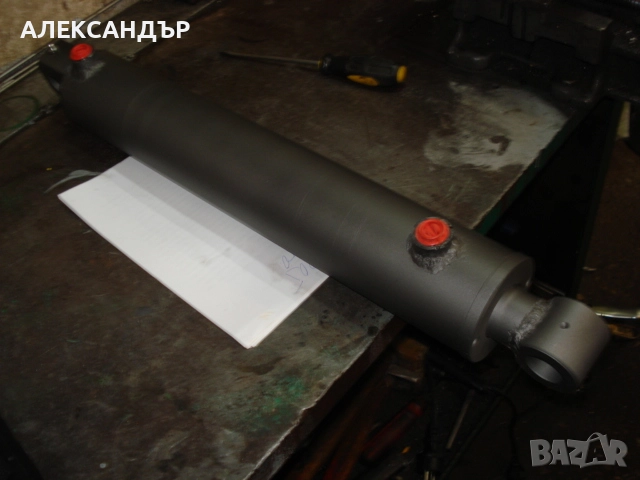 хидравличен цилиндър Ф80, снимка 2 - Други машини и части - 52942107