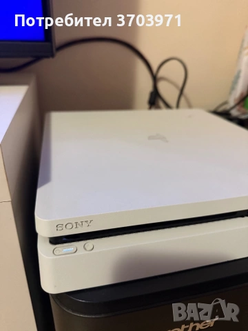 Playstation 4 slim 500gb HDD White, снимка 4 - PlayStation конзоли - 53125716