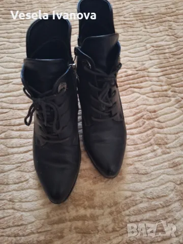 Дамски боти