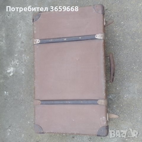 Куфар  от жакард от 1966г, снимка 2 - Антикварни и старинни предмети - 40626377