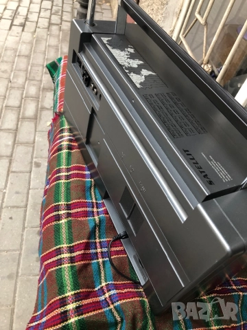 GRUNDIG  satellit 650, снимка 8 - Радиокасетофони, транзистори - 52857233