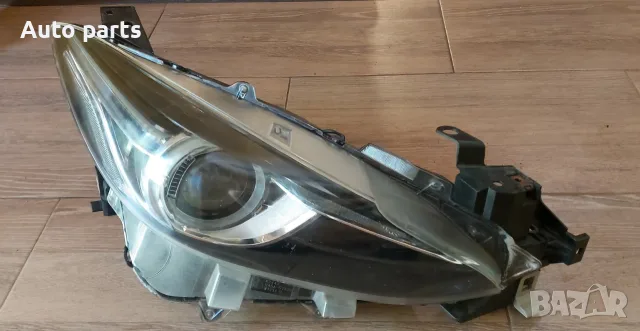 десен фар Мазда 3 лед биксенон завиващ desen far Mazda 3 LED BI-XENON