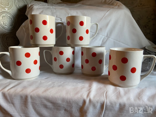 6 броя големи чаши тип мъг, червени на бели точки, Apulum в Чаши в гр.  Варна - ID35758912 — Bazar.bg