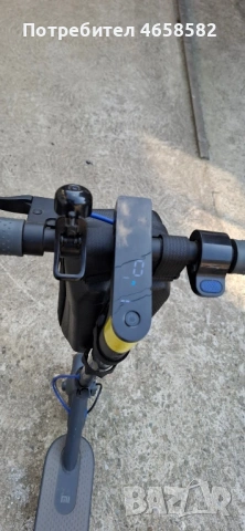 Електрическа тротинетка Xiaomi mi3, снимка 6 - Друга електроника - 53837111