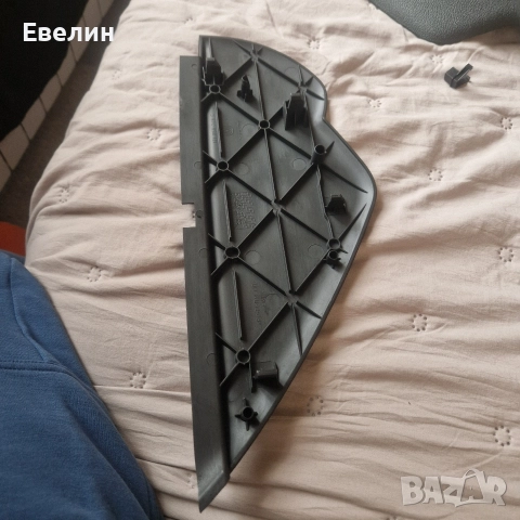 пластмаси от таблото VW Тouran 2006г, снимка 2 - Части - 52849076