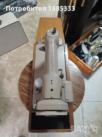 шевна машина Singer, снимка 2 - Шевни машини - 47952608