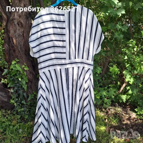 Елегантна рокля Studio 8, London,  размер UK 16., снимка 2 - Рокли - 50339228