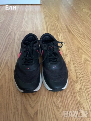 Маратонки Nike р.34, снимка 2 - Детски маратонки - 50456617