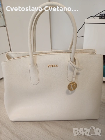 Дамска чанта FURLA, снимка 3 - Чанти - 53578474