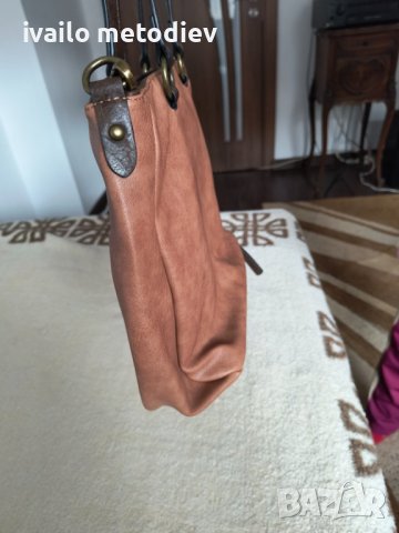 Дамска чанта Нова, снимка 4 - Чанти - 44263577