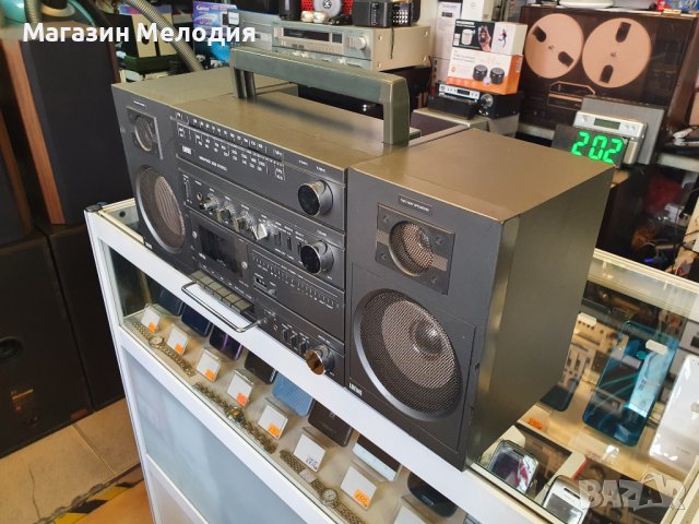 Радиокасетофон LOEWE Mini-Pack 3000 Stereo В отлично техническо и визуално състояние., снимка 4 - Радиокасетофони, транзистори - 41042811