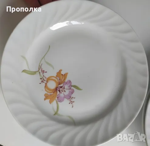  Релефни чинии"Лилии"- 6бр. , снимка 18 - Чинии - 48521390