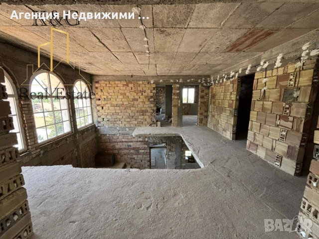 Две къщи в един двор и заведение, снимка 9 - Къщи - 51521752