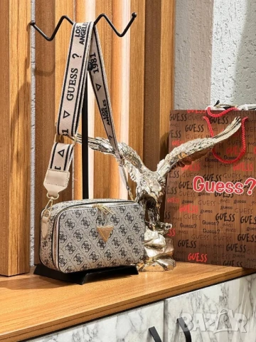 чанти guess , снимка 3 - Чанти - 50745988