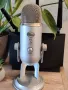 Микрофон Blue Yeti Silver, снимка 1