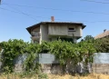 Продавам Къща в Съединение, снимка 1