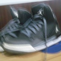 NIKE Jordan, снимка 1 - Детски маратонки - 42095159