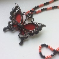 Гердан Червена пеперуда, снимка 2 - Колиета, медальони, синджири - 40719901