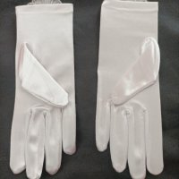 Бели eластични ,сатенени къси ръкавици, снимка 4 - Ръкавици - 41556845