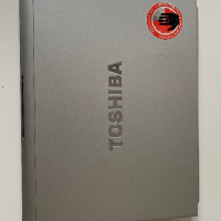 Лаптоп Toshiba Portege R500, снимка 2 - Лаптопи за работа - 44650294