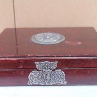 Дървена кутия за бижута със сребърен обков, снимка 1 - Антикварни и старинни предмети - 42234502