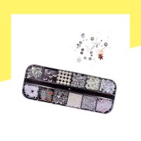 Mикс от елементи за декорации за маникюр: камъни, перли, снежинки, снимка 2 - Продукти за маникюр - 41937072
