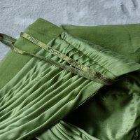 Елегантна рокля в резида / зелено на фирма  Scala , снимка 8 - Рокли - 34205261