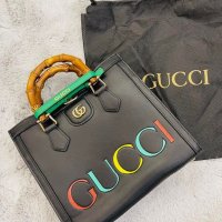 Gucci дамска чанта, снимка 3 - Чанти - 41360058