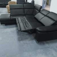 Черен кожен ъглов диван "Boreas" с релаксиращ механизъм, снимка 2 - Дивани и мека мебел - 39394554