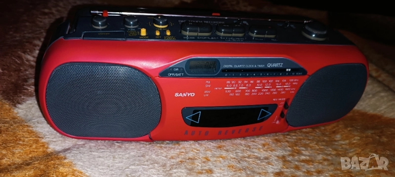 радиокасетофон SANYO model MS380L, снимка 1