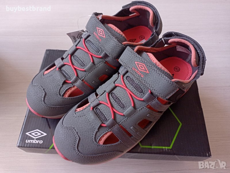 Umbro номера 33; 34; 38 и 40 Оригинални Сандали за Момиче код 1125, снимка 1