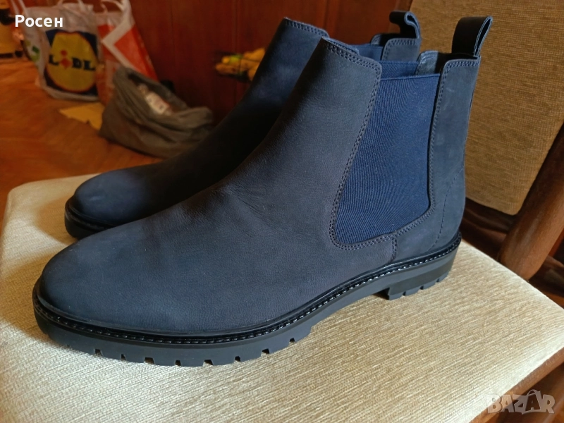 Боти, снимка 1