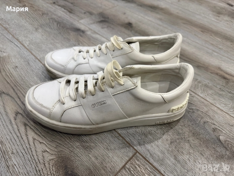 Оригинални кецове Guess размер 42, снимка 1