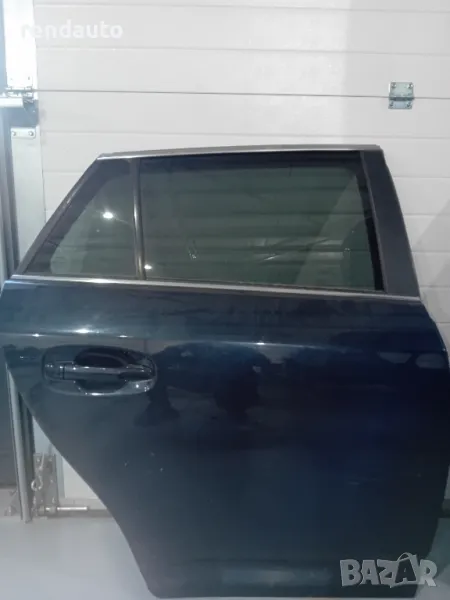 Задна дясна врата Toyota Avensis station wagon t27 Face 2012-2015, снимка 1